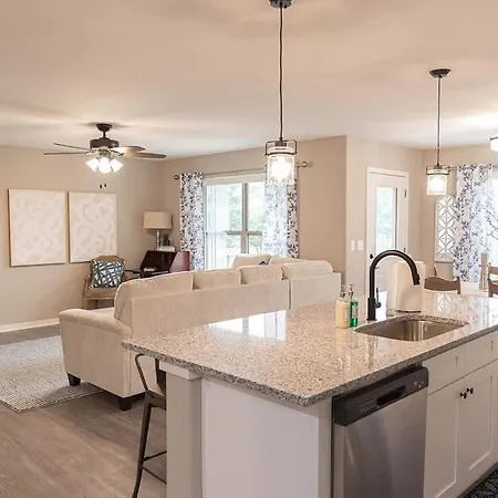 Brand New 2 Bedroom With Office