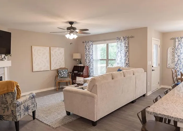 Brand New 2 Bedroom With Office Loves Park